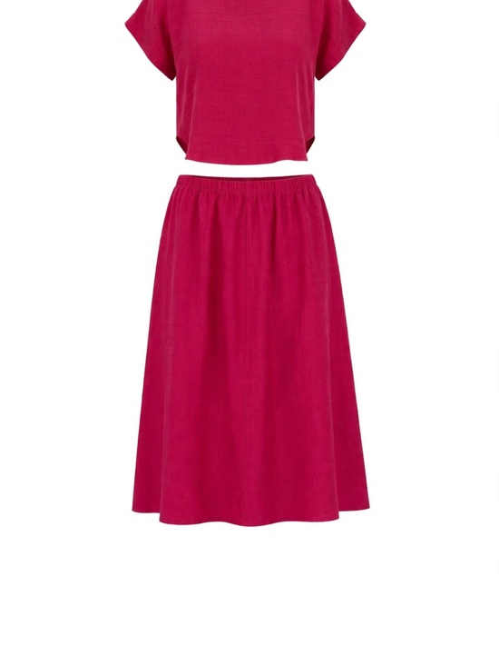 TICA Dresses & Skirts - Vintage TICA 100% Silk 2-Piece Set Size 8 | Midi Skirt + Top